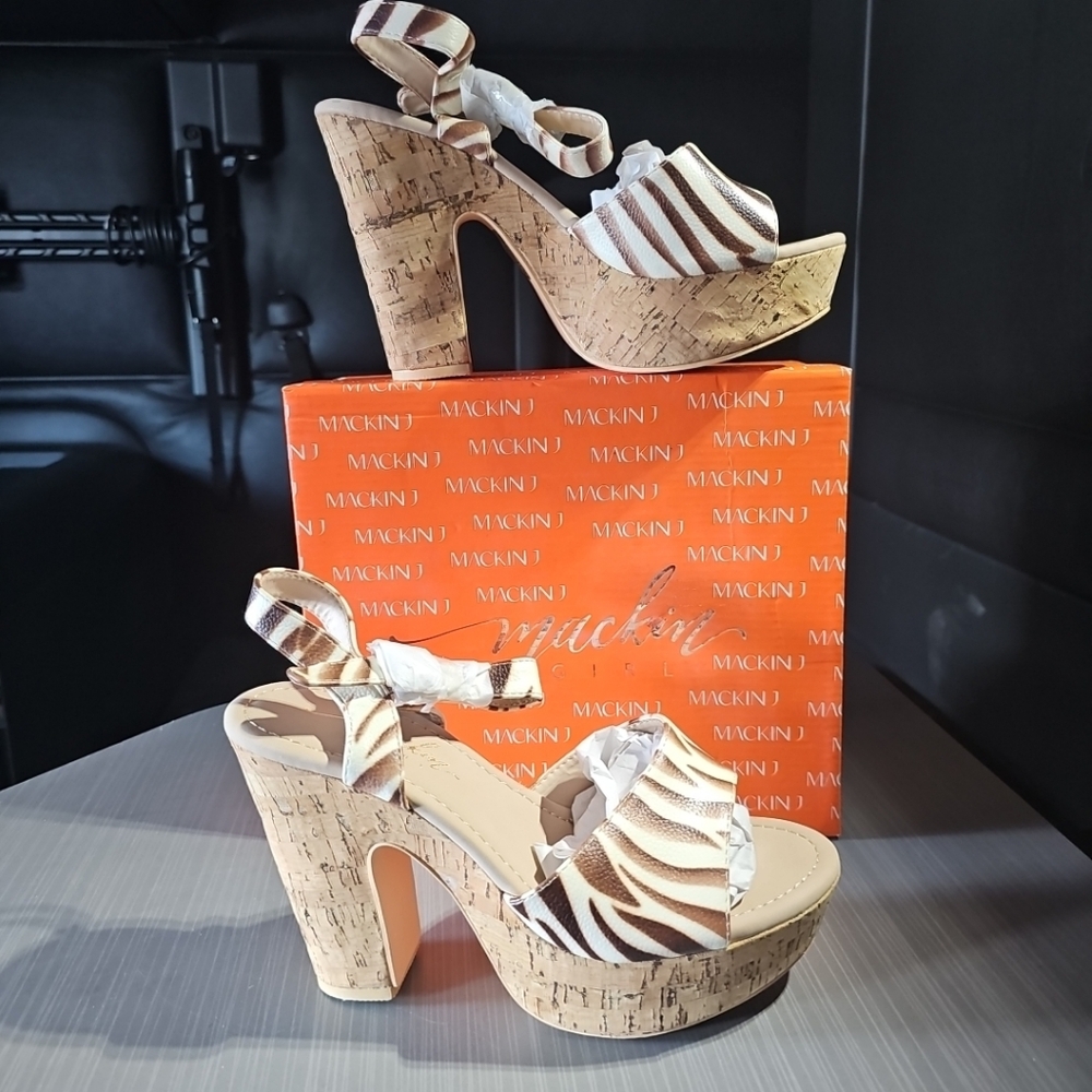 Mackin J G374-9 Zebra Platform Chunky Cork Heel Sandals Size 8.5 New With Box